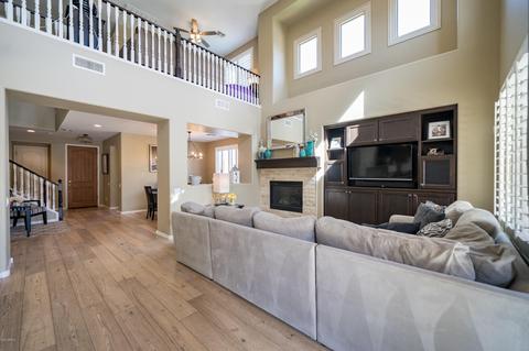 3763 E Matthew Dr, Phoenix, AZ 85050 photo 8