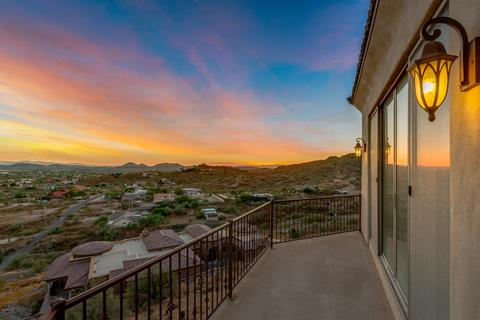 310 E Briles Rd, Phoenix, AZ 85085 photo 2