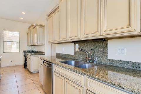 310 E Briles Rd, Phoenix, AZ 85085 photo 39