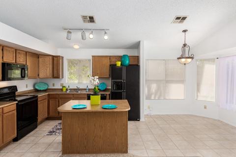 3519 E Oraibi Dr, Phoenix, AZ 85050 photo 4