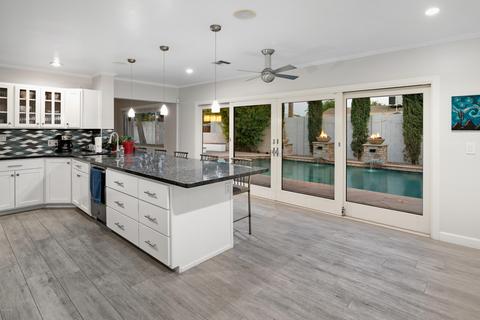 4921 E Mitchell Dr, Phoenix, AZ 85018 photo 8