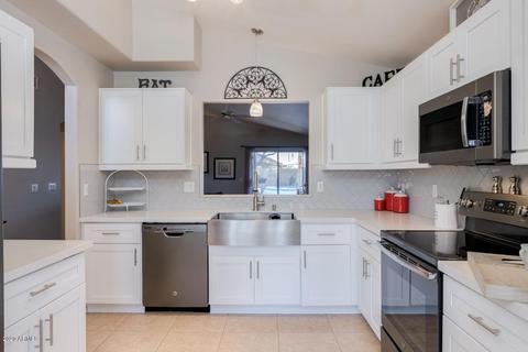 2233 E Kelton Ln, Phoenix, AZ 85022 photo 8