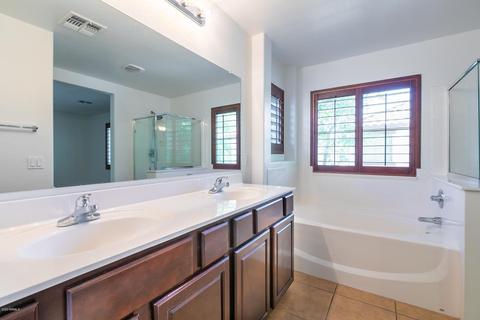70 E Catclaw St, Gilbert, AZ 85296 photo 17