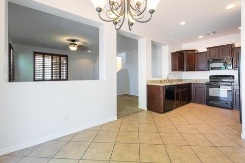 70 E Catclaw St, Gilbert, AZ 85296 photo 10