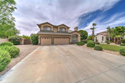 2630 S Birch St, Gilbert, AZ 85295 photo 2