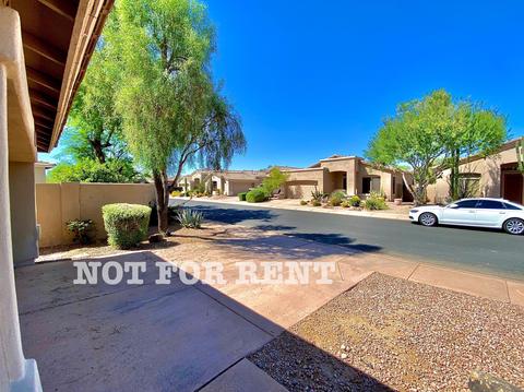 5023 E Robin Ln, Phoenix, AZ 85054 photo 5