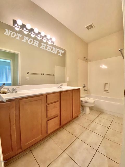 5023 E Robin Ln, Phoenix, AZ 85054 photo 18