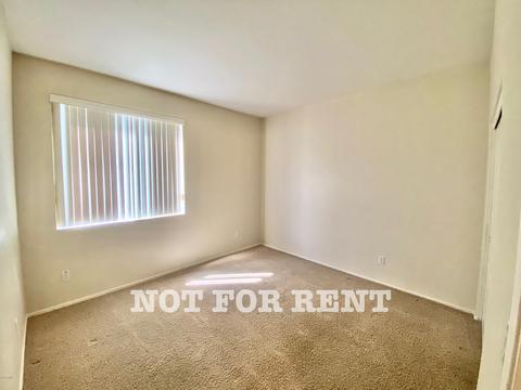 5023 E Robin Ln, Phoenix, AZ 85054 photo 14