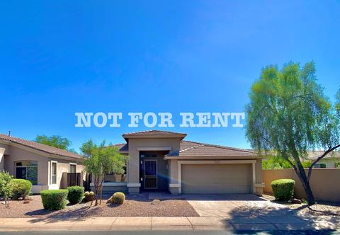 5023 E Robin Ln, Phoenix, AZ 85054 photo 1