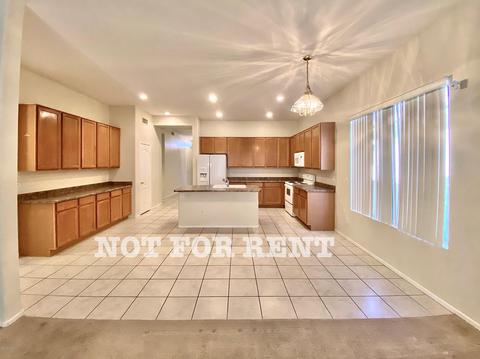 5023 E Robin Ln, Phoenix, AZ 85054 photo 22