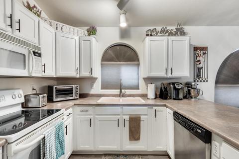 1854 E Pony Ln, Gilbert, AZ 85295 photo 10