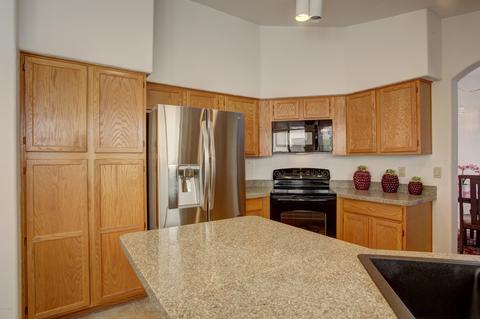 237 E Vaughn Ave, Gilbert, AZ 85234 photo 8