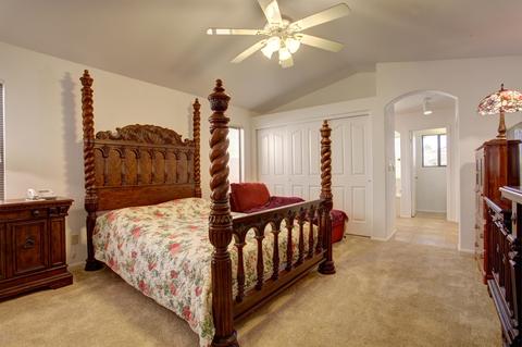 237 E Vaughn Ave, Gilbert, AZ 85234 photo 12