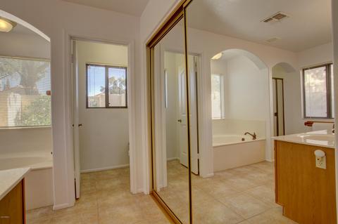 237 E Vaughn Ave, Gilbert, AZ 85234 photo 16