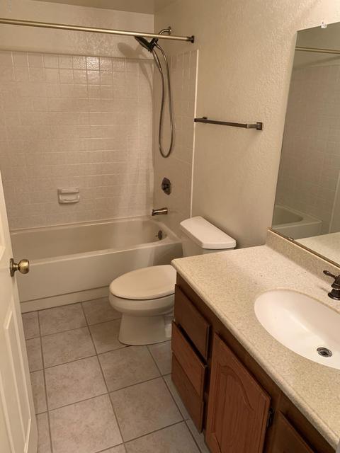 4303 E Cactus Rd #223, Phoenix, AZ 85032 photo 25