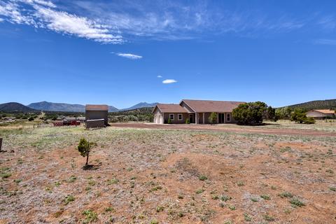 7560 Hutton Ranch Rd, Flagstaff, AZ 86004 photo 1