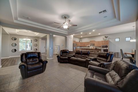 2014 E Pedro Rd, Phoenix, AZ 85042 photo 8