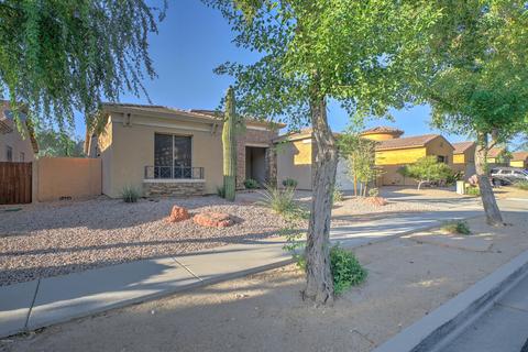 2014 E Pedro Rd, Phoenix, AZ 85042 photo 2