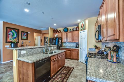 2920 E Meadowview Dr, Gilbert, AZ 85298 photo 10