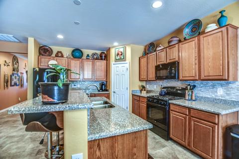 2920 E Meadowview Dr, Gilbert, AZ 85298 photo 8