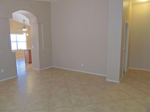 4711 E Desert Wind Dr, Phoenix, AZ 85044 photo 9