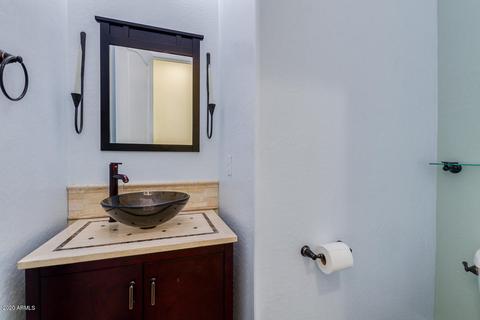 3220 E Branham Ln, Phoenix, AZ 85042 photo 27