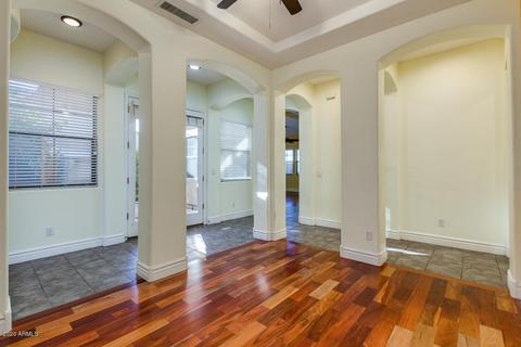 3220 E Branham Ln, Phoenix, AZ 85042 photo 13