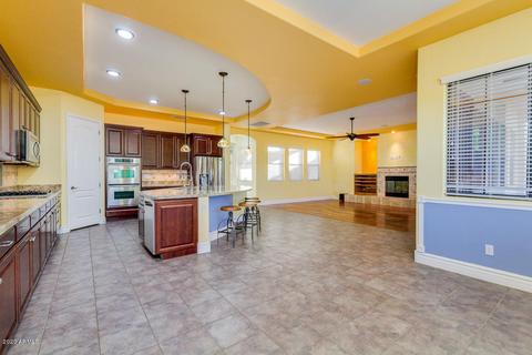 3220 E Branham Ln, Phoenix, AZ 85042 photo 19