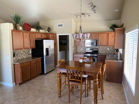 1044 W Cooley Dr, Gilbert, AZ 85233 photo 6