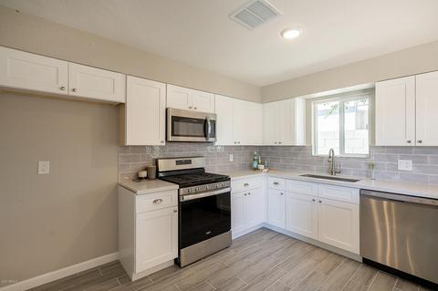 2308 E Acoma Dr, Phoenix, AZ 85022 photo 9