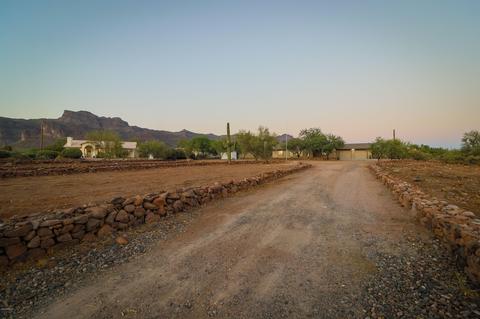 1481 S Prospectors Rd, Apache Junction, AZ 85119 photo 5