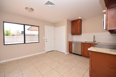 3301 E Andorra Dr, Phoenix, AZ 85032 photo 6