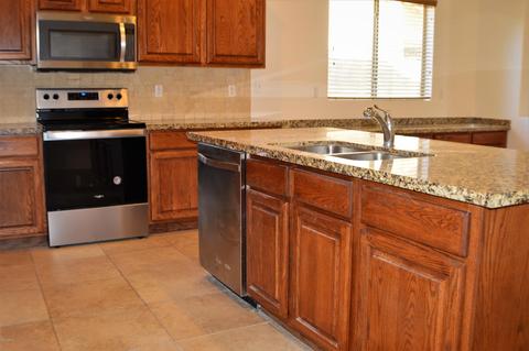 1321 E Strawberry Dr, Gilbert, AZ 85298 photo 19