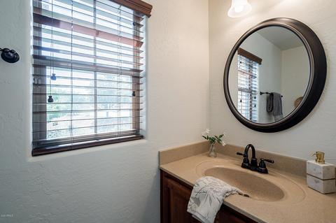 63 E Palomino Dr, Gilbert, AZ 85296 photo 16