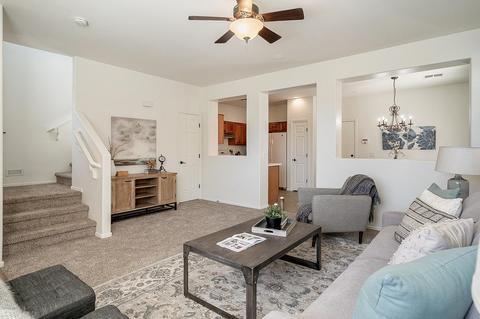 63 E Palomino Dr, Gilbert, AZ 85296 photo 6