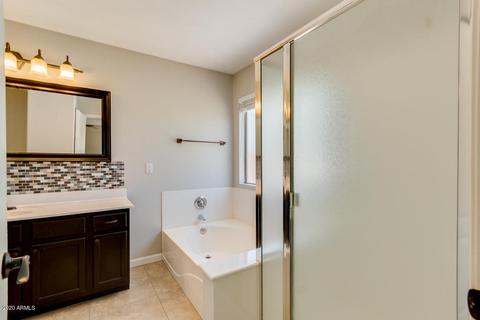 4037 S Summer Ct, Gilbert, AZ 85297 photo 18
