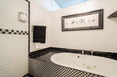 21 E 6th St #402, Tempe, AZ 85281 photo 17