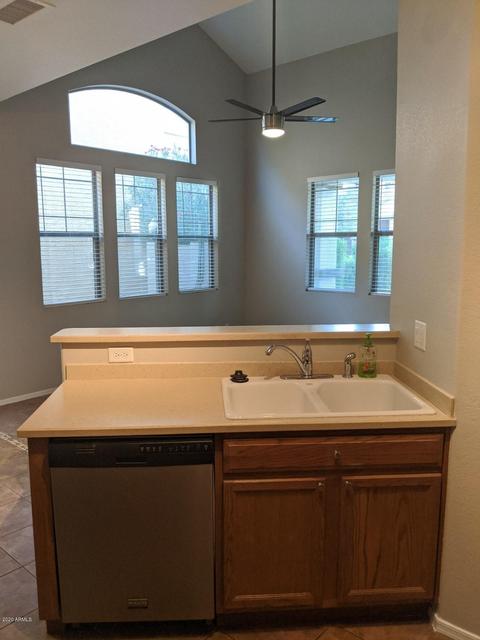 4359 E Rosemonte Dr, Phoenix, AZ 85050 photo 3