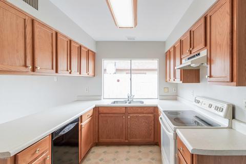 4002 E Apollo Rd, Phoenix, AZ 85042 photo 8