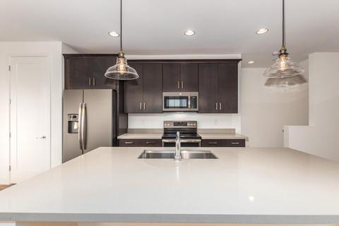 1744 E Dogwood Ln, Gilbert, AZ 85295 photo 5