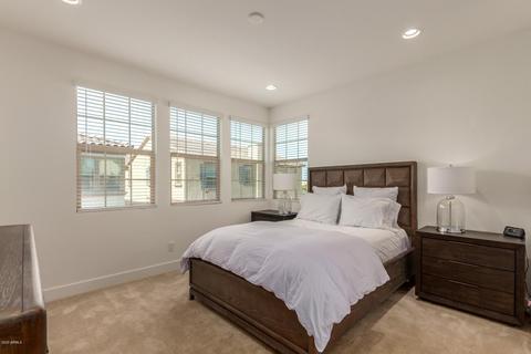 1744 E Dogwood Ln, Gilbert, AZ 85295 photo 9