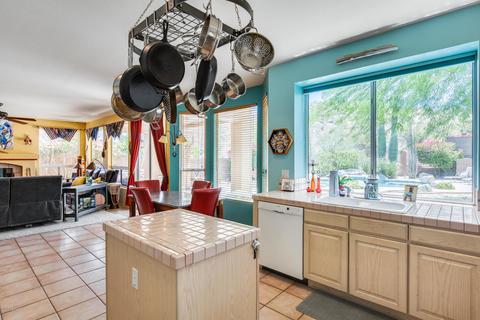 809 E Mountain Sage Dr, Phoenix, AZ 85048 photo 17
