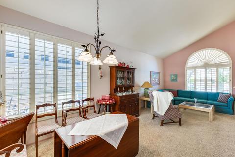809 E Mountain Sage Dr, Phoenix, AZ 85048 photo 14