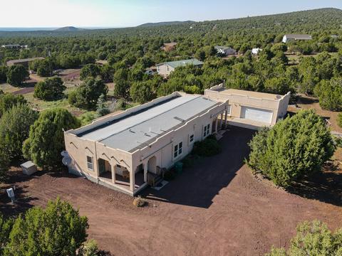 2275 E Clear Point Way, Williams, AZ 86046 photo 3