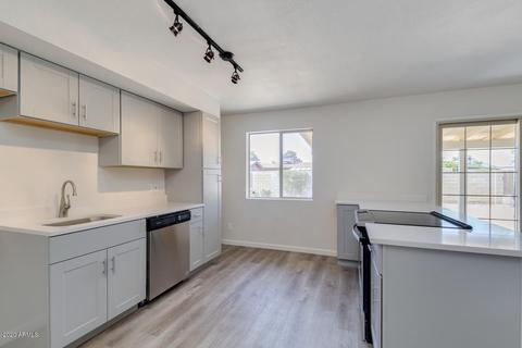 2914 E Sylvia St, Phoenix, AZ 85032 photo 3