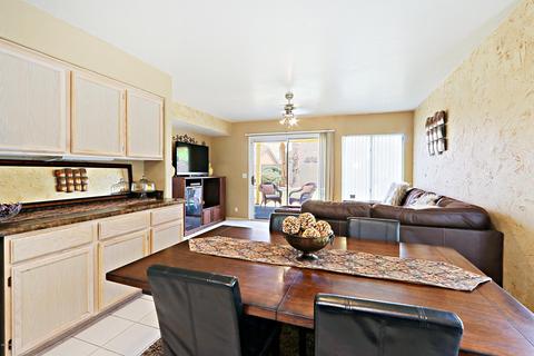 3229 E Wahalla Ln, Phoenix, AZ 85050 photo 12
