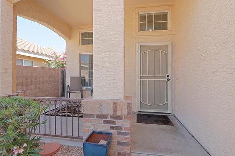 3229 E Wahalla Ln, Phoenix, AZ 85050 photo 2