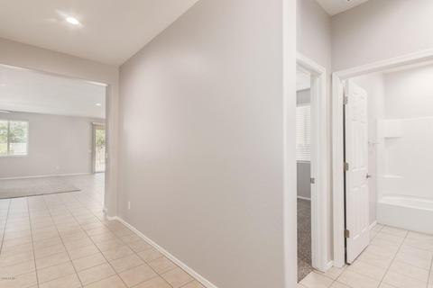 2856 E Meadowview Dr, Gilbert, AZ 85298 photo 4