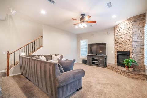 3832 Expedition Way, Phoenix, AZ 85050 photo 11