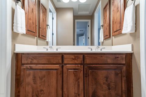 3832 Expedition Way, Phoenix, AZ 85050 photo 20